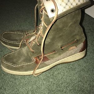 Sperry High-tops